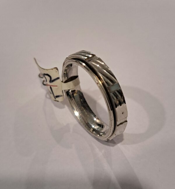 925 Sterling Silver Center Rotating Ring - Image 2