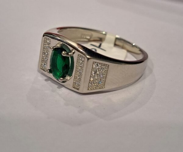 925 Sterling Silver With A Green Stone - Image 2
