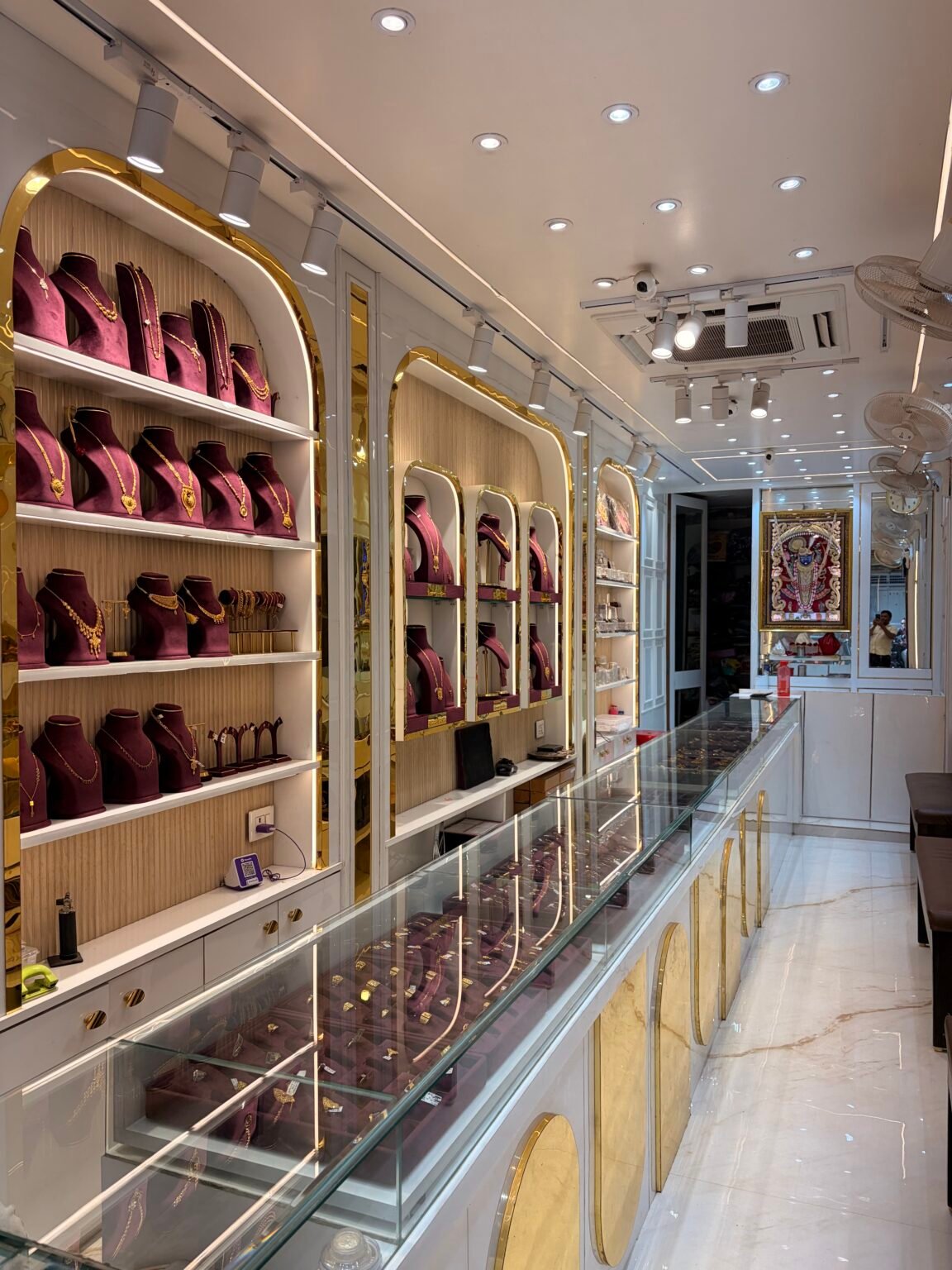 Ratnam Jewellers craftsmanship